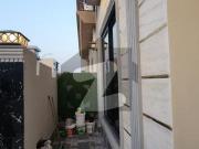 10 marla best location house available for rent in wapda...