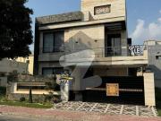 10 marla beutyfull luxury house for sale in shaheen block