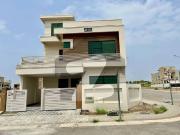 10 Marla Boulevard Corner Double Unit House for Sale |...