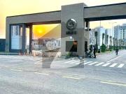 10 marla brand new 3 bed flat available for sale in...
