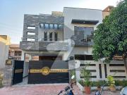 10 Marla Brand New 5 Bedroom House For Rent In Bahria...