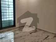 10 marla brand new apartment availabe for rent askari 11...