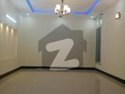 10 Marla Brand New Condition Beautiful Stylesh House...