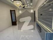 10 Marla Brand New Designer House For Rent Bahria Town...