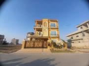 10 Marla Brand New Facing Park House For Sale Lahore...