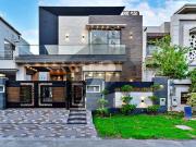 10 Marla Brand New Facing Park Modern Bungalow For Sale...