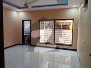 10 Marla Brand New House Available For Rent Bahria Town...