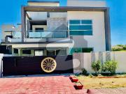 10 Marla Brand New House Available For Rent Near Park...