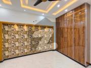 10 Marla Brand New House Available For Rent Near Park...