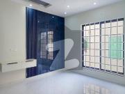 10 Marla Brand New House Available For Sale In Tariq...