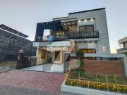 10 Marla Brand New House For Rent