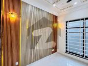 10 Marla Brand New House For Rent Park View
