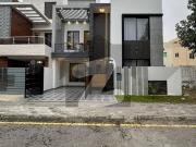 10 Marla Brand New House For Sale