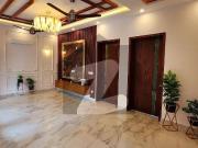 10 Marla Brand New House For Sale In Lake City...