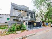 10 Marla Brand New HOUSE For SALE In Overseas B Block...