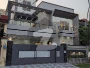 10 Marla Brand New Luxery Ultra Modern Stylish Style...