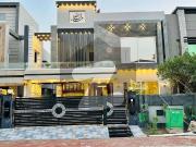 10 Marla Brand New Luxurious Bungalow for Sale in Bahria...