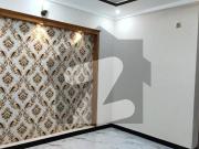 10 Marla Brand New Luxury Double Road Full House...
