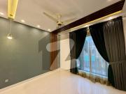 10 Marla Brand New Luxury House Available For Rent In...