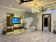 10 Marla Brand New Luxury House For Sale Bahria Town...