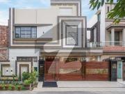10 Marla Brand New Luxury House For Sale In Bahria Town...