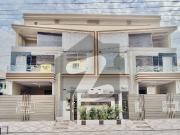 10 Marla Brand New Luxury Modern House With Direct Owner...