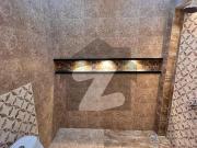 10 Marla Brand New Luxury Spanish Style Well Hot...