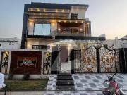 10 Marla Classical Designer House For Sale