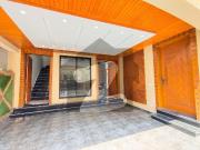 10 Marla Corner Designer House 5 Bedrooms | Premium...