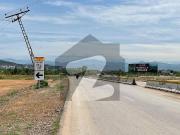 10 Marla Corner Plot Available With Extra Land For Sale...
