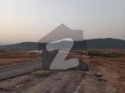 10 Marla Corner plot in Margalla Enclave y CDA & DHA
