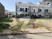 10 Marla Dead Corner Plot For Sale. With Huge Green...
