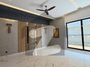 10 Marla Designer House Available For Rent Bahria Town...