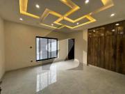 10 Marla Designer House Available For Rent Bahria Town...