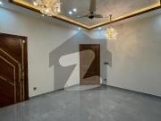 10 Marla Designer House Available For Sale Bahria Town...