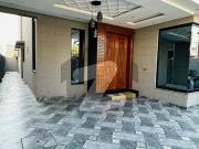 10 Marla Designer House for Sale in Bahria Town phase 8...