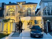 10 Marla Elegant Designer House For Sale In A Block...