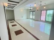 10 Marla Flat for Rent