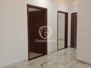 10 Marla Flat for Sale