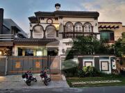 10 Marla Full Furnished Spanish Facing Park Bungalow For...