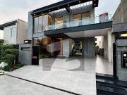 10 Marla Full House Ultra Modern Design House Hot Location