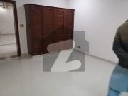 10 Marla Full House Up For Rent Bahria Town Phase 3