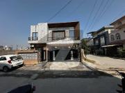 10 Marla Fully Furnished Beautiful Corner House For Sale...