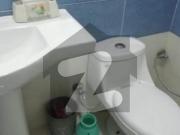 10 Marla Hot Location Flat Available For Rent. Askari 11...