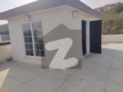 10 Marla House Available For Rent In Bahria Town Phase 2
