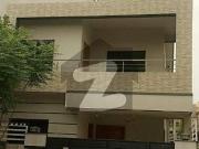 10 Marla House Available For Rent In Bahria Town Phase 3