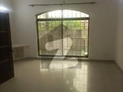 10 Marla House Available For Rent In Bahria Town Phase 4