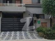 10 Marla House Available For Sale