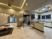 10 Marla House Double Storey Available Very Prim...