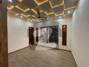 10 Marla House For Rent In Phase 7 Near Fatima Masjid...